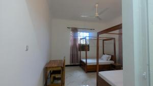 Mnazi Home