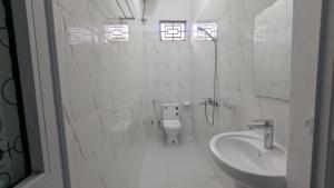 Mnazi Home