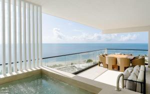 AVA Resort Cancun -Inclusive