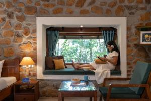 SaffronStays Lake House Bouganvillea, Nashik -villa with great lake views and patio dining