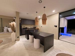 SUITE ARGANDA sea view private pool