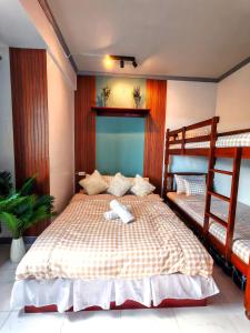 Mountain Breeze Accommodations