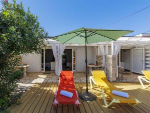 Apartment Nika-10 by Interhome