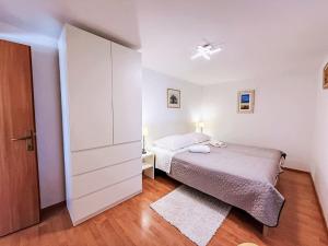 Apartment Apartment Beakovic by Interhome