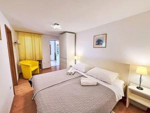 Apartment Apartment Beakovic by Interhome