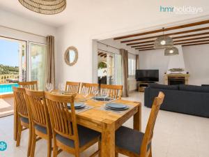 Villa Villa Vesper by Interhome