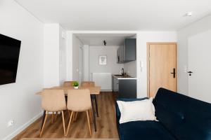 Edenhall Apartments - Apartament z Balkonem i SPA