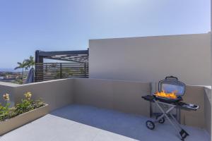 Kaiman 33 by VillaGranCanaria