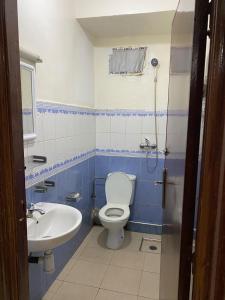 Private Room with Desk & Fast Wi-Fi