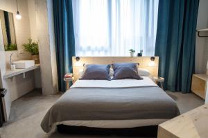 Double or Twin Room with Private Bathroom room in Talo Urban Rooms