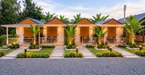 Lanta Junli House