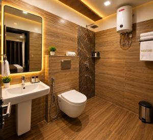 BELLAMONT ELYSION HOTELS & SUITES Near IGI Delhi Airport & Aerocity