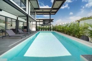 Stylish Post-Modern Villa Sunset Garden 1, Private Oxygen Pool, Rawai