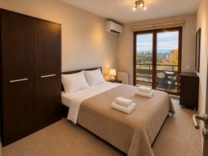 Green Life Private Apartment D27