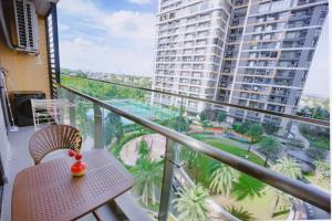 2BR plus BE2 Vinwonder Homestay Vinhomes Grand Park