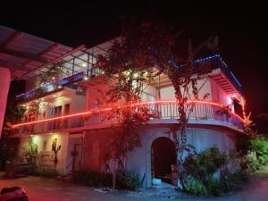 Himandhoo sweet dreams