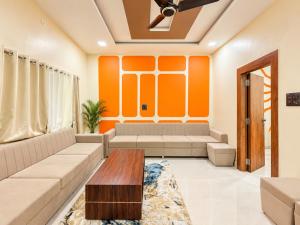 Home Escape 2BHK Mystic Om Near Mahakal Temple