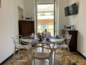 fefcdadb - Apartment La Superba mit Balkon