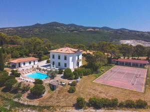 feabecaaeeebbecc - Holiday Home Ferienvilla Irene mit privatem Pool