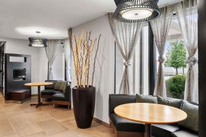 Courtyard by Marriott Indianapolis South