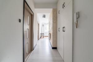 Bukowa Stylish Apartment by BookingHost