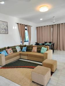 Shams Villa - Your Ideal Family Getaway in Grand Baie, Mauritius