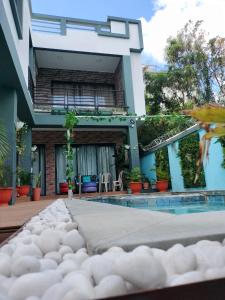 Shams Villa - Your Ideal Family Getaway in Grand Baie, Mauritius