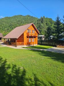 Cabana Gabriela-Tarcau