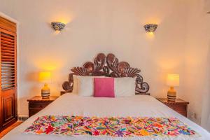 Oceanfront Hacienda w Private Heated Pool