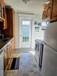 Pushthrough Place 3BR Near St-Pierre Ferry
