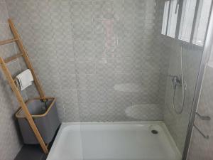 Cozy Apartment with Private Terrace in Tavira Garden