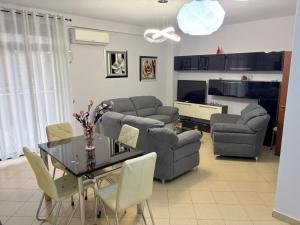 city center LUXURY apartment