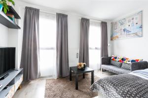 Cozy Budapest Apartment Escape