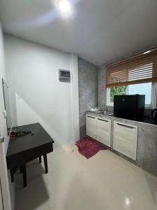 Laem Yang Home