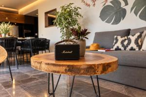 IIK: Stylish Condo Retreat in Tulums Heart