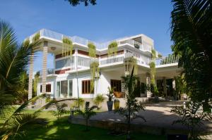 Northjoy Resort