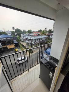 Cozy 2BHK Near Lulu Mall & Amrita Hospital