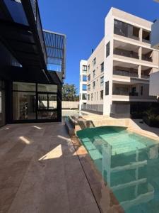 Canning Premium, Balcony with Grill and Amenities