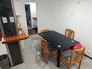 Acogedor dos ambientes con patio