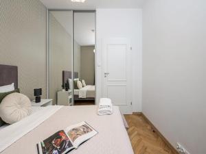 Lumina 3-room Apart w Balcony near Pa ac Kultury
