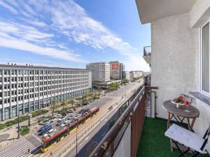 Apartment with Skyline Balcony