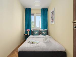 Apartment near Westfield Arkadia