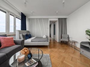 Spacious Apartment in Central Warsaw
