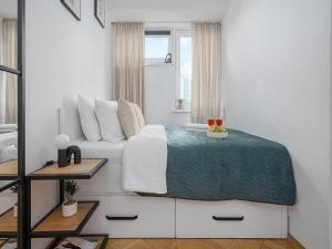 Warsaw Flat near Metro