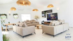 White Walls country stays, Quintal Q4 by MTPhomes
