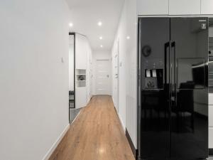 Central Flat near Manufaktura