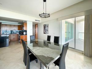 Oceanfront 2BR Condo with Astonishing View #1103