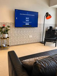 APT21 Puebla - Volcano, Ferris Wheel & City Views in Torres Boudica