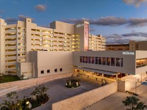 Hilton Cancun Mar Caribe All-Inclusive Resort