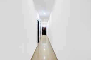 FabHotel JPM HD Home Stays
